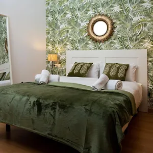 https://victoria-old-town-by-ele-apartments.hotelsinnerja.org