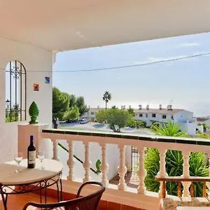 https://shr035-villa-el-algarrobo.hotelsinnerja.org